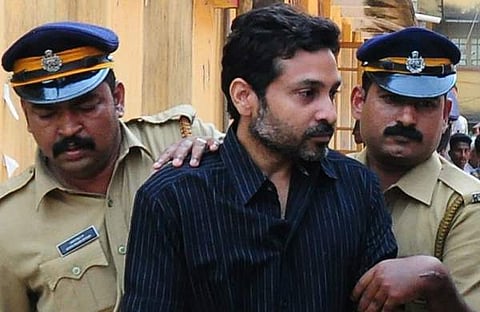 പ്രമുഖ നടിക്കൊപ്പം ഹോട്ടലില് താമസിച്ച ഉന്നത പൊലീസ് ഉദ്യോഗസ്ഥന് നിഷാമിനെ വഴിവിട്ട് സഹായിച്ചു ; വെളിപ്പെടുത്തലുമായി മുന് പൊലീസ് കമ്മീഷണര്