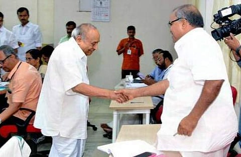 എംപി വീരേന്ദ്രകുമാറും ബാബു പ്രസാദും