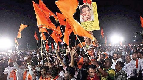 കര്ണാടകയില് ബിജെപിക്ക് ഭീഷണിയുമായി ശിവസേനയും; ഹിന്ദുവോട്ടുകള് ലക്ഷ്യമിട്ട് ഒറ്റയ്ക്ക് മത്സരിക്കും