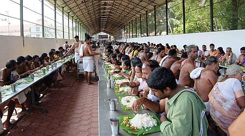 ഗുരുവായൂരില് ഇനി അന്യമതസ്ഥര്ക്കും പ്രസാദ ഊട്ട്; പാന്റ്സും ഷര്ട്ടും ധരിച്ചുമെത്താം