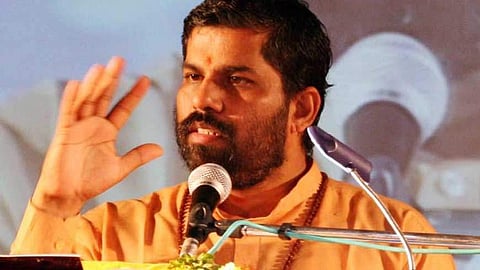 രാമന്റെ ശബ്ദം കൃത്യമായി അനുകരിക്കാന് മാരീചന് പഠിച്ചത് കലാഭവനില് നിന്നാകും; ത്രിപുര മുഖ്യമന്ത്രിയുടെ ഇന്റര്നെറ്റ് വാദത്തെ ട്രോളി സന്ദീപാനന്ദഗിരി