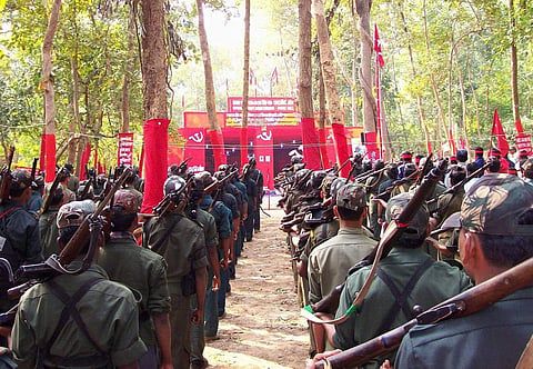 മഹാരാഷ്ട്രയിൽ 13 നക്സലുകളെ വധിച്ചു
