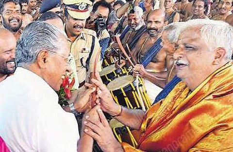 ഇലഞ്ഞിത്തറയില് നടത്തിയത് രാഷ്ട്രീയ ഷോ; മുഖ്യമന്ത്രിയുടേത് ആചാര ലംഘനമെന്ന് ബിജെപി