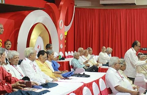 പന്ന്യന് രവീന്ദ്രനെ ദേശീയനേതൃത്വത്തില് നിന്ന് ഒഴിവാക്കിയേക്കും ; സിപിഐ തലപ്പത്ത് വന് അഴിച്ചുപണി ?