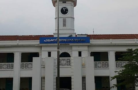 ഇത്തവണ സിപിഎം പിന്തുണ പിഴച്ചില്ല ; പാലക്കാട് നഗരസഭയിലെ രണ്ടാമത്തെ അവിശ്വാസ പ്രമേയം പാസ്സായി