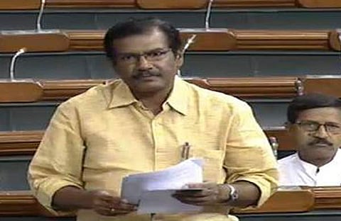 എംപിമാരുടെ മൊബൈല് ഫോണ് മോഷണം പതിവാകുന്നു; കേന്ദ്രസര്ക്കാര് രഹസ്യം ചോര്ത്തുന്നുവെന്ന് പ്രതിപക്ഷം