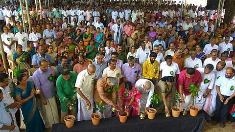 'ഹരിത കവചം നല്ല ആശയം' ; സിപിഎം ക്യാംപെയ്ന് പിന്തുണയുമായി വയല്ക്കിളികള്