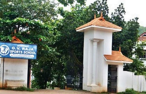 പ്രിന്സിപ്പല് ഭക്ഷണത്തില് മായം ചേര്ക്കുന്നു ; ജിവി രാജയിലെ ഭക്ഷ്യവിഷബാധയില് സ്പെഷല് ബ്രാഞ്ച് റിപ്പോര്ട്ട്