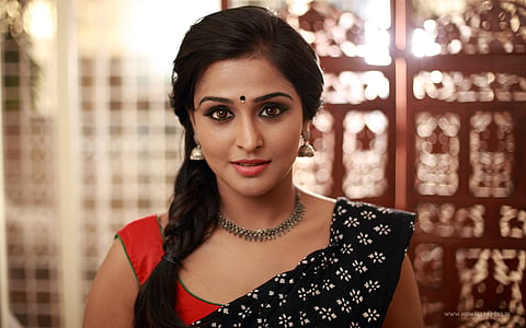 'മലയാളത്തില് അവസരം ലഭിക്കാത്തത് അര്ഹിക്കുന്ന ശമ്പളം ചോദിച്ചതുകൊണ്ട്'; തോറ്റുകൊടുക്കാന് തയാറല്ലെന്ന് രമ്യാ നമ്പീശന്