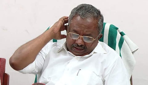 അത് തെറ്റുതന്നെ, ന്യായീകരിക്കുന്നില്ല ; എന്നാല് രാജി വെക്കേണ്ട തെറ്റൊന്നും ചെയ്തിട്ടില്ലെന്ന് മന്ത്രി കെ രാജു