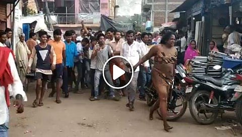 സ്ത്രീയെ നഗ്നയാക്കി മര്ദിച്ച് നഗരത്തിന് ചുറ്റും ഓടിച്ചു: 16 പേര്ക്കെതിരെ കേസ്, എട്ട് പൊലീസുകാരെ പിരിച്ച് വിട്ടു