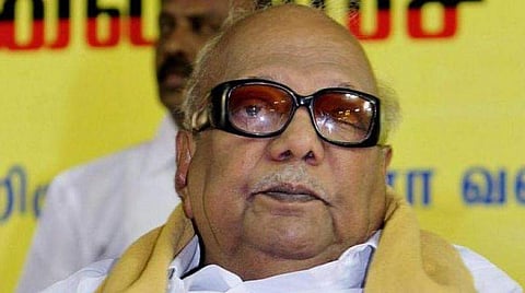 മറീന ബീച്ചില് അന്ത്യവിശ്രമസ്ഥലം അനുവദിക്കുന്നതിനെ ചൊല്ലി തര്ക്കം; ഹര്ജി മാറ്റിവച്ചു
