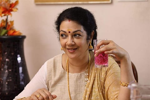 'അന്ന് കണ്ടിരുന്ന പ്രണയസിനിമകള് പോലെയാകും ജീവിതം എന്നുകരുതി, പക്ഷേ യാഥാര്ഥ്യം അതല്ലായിരുന്നു'