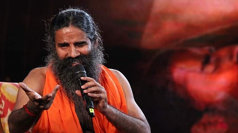 അവസരം നല്കിയാല് ഇന്ധനവില കുറച്ച് കാണിച്ചു തരാം; ബിജെപിക്കായി പ്രചാരണത്തിന് ഇറങ്ങില്ലെന്നും ബാബാ രാംദേവ്