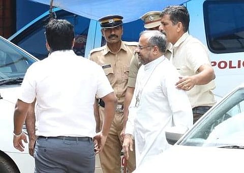 'നടന് ദീലീപിനോട് ചെയ്തത് തന്നെയാണ് ഫ്രാങ്കോയോട് ചെയ്തതും'