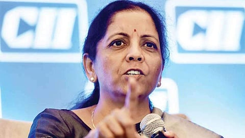 വിദേശകാര്യ സെക്രട്ടറി പറഞ്ഞതാണ് സര്ക്കാര് കണക്ക്; എണ്ണത്തെ കുറിച്ച് മിണ്ടാതെ പ്രതിരോധ മന്ത്രി