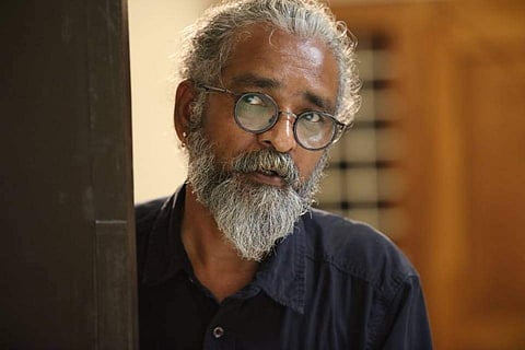 പ്രിയനന്ദനന് നേരെ കയ്യേറ്റം; ചാണകവെള്ളം തളിച്ചു; ബിജെപി പ്രവര്ത്തകരെന്ന് ആരോപണം