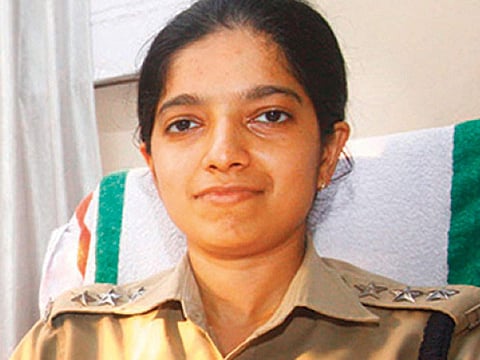 നിലപാടില് ഉറച്ച് സിപിഎം; ചൈത്ര തെരേസ നടപടി നേരിട്ടേക്കും