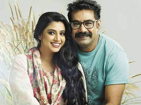 ''സംയുക്ത ഇനി അഭിനയിക്കേണ്ടെന്ന നിലപാടെനിക്കില്ല, വിവാഹശേഷം ഞങ്ങളൊരുമിച്ചൊരു സിനിമക്കുള്ള ഫാമിലി പാക്കേജുമായി ആരും വിളിച്ചട്ടില്ല'': തുറന്ന് പറഞ്ഞ് ബിജു മേനോന്