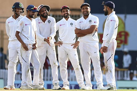 ദക്ഷിണാഫ്രിക്കയെ ഇന്നിങ്സ് തോല്വി തുറിച്ച് നോക്കുന്നു; ഇന്ത്യന് ജയത്തിലേക്ക് രണ്ട് വിക്കറ്റ് ദൂരം
