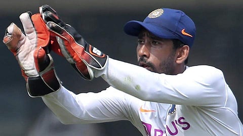 വൃദ്ധിമാന് സാഹയ്ക്ക് വീണ്ടും തിരിച്ചടി; പരുക്കേറ്റ് പുറത്ത്; പന്ത് ടീമില്