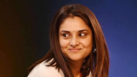 ദിവ്യ സ്പന്ദന വീണ്ടും സിനിമയിലേക്ക്?: സജീവരാഷ്ട്രീയപ്രവര്ത്തനം അവസാനിപ്പച്ചതായി സൂചന