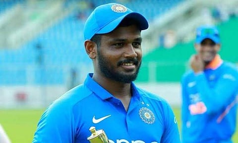 സഞ്ജു സാംസണ് നാളെ കളിക്കും? കാത്തിരിക്കുന്നത് സന്തോഷവാര്ത്തയെന്ന് സൂചന നല്കി ബാറ്റിങ് കോച്ച്