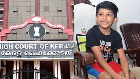 റോഡിലെ കുഴി കാരണം സ്കൂളില് പോകാന് കഴിയുന്നില്ല, 'ജഡ്ജി അങ്കിളിന്' കത്തയച്ച് വീണ്ടും താരമായി മൂന്നാം ക്ലാസുകാരന്; ഫയലില് സ്വീകരിച്ച് ഹൈക്കോടതി