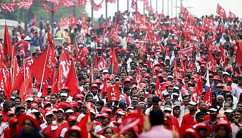 കിസാന് സഭയുടെ ലോങ് മാര്ച്ചിന് ഇന്ന് തുടക്കമാകും; അണിനിരക്കുന്നത് ഒരു ലക്ഷത്തോളം കര്ഷകര്