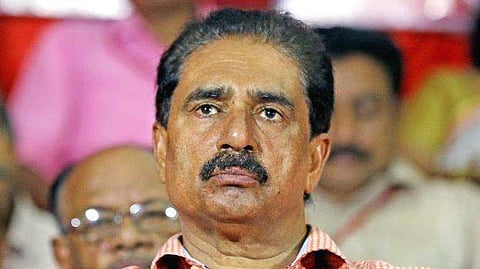 എന്കെ പ്രേമചന്ദ്രന് എംപിയുടെ സ്വീകരണയോഗത്തിന് നേരെ ആക്രമണം; രണ്ട് പേര്ക്ക് വെട്ടേറ്റു