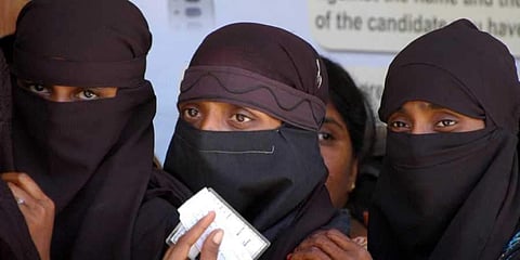 ബുര്ഖ ധരിച്ച് ബിജെപിക്കായി കളളവോട്ട്: ആരോപണവുമായി ഡാനിഷ് അലി