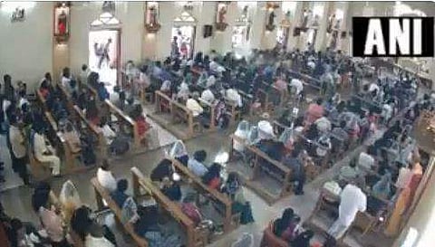 ശ്രീലങ്കന് പളളിയിലെ ചാവേറിന്റെ ദൃശ്യങ്ങള് പുറത്ത് ( വീഡിയോ)