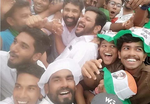 കരിമ്പനയുടെ നാട്ടില് തലയെടുപ്പോടെ വികെ ശ്രീകണ്ഠന്; അപ്രതീക്ഷിത വിജയം; എംബി രാജേഷിനെ തറപറ്റിച്ചത് പതിനൊന്നായിരം വോട്ടുകള്ക്ക്