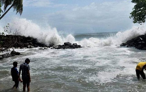 കടൽ പ്രക്ഷുബ്ധമാകാൻ സാധ്യത; മുന്നറിയിപ്പ്