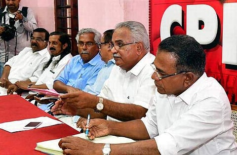 ശബരിമല വിഷയത്തില് ഭിന്നത; മുഖ്യമന്ത്രി ശൈലി മാറ്റണമെന്ന് മൂന്ന് സിപിഐ ജില്ലാ സെക്രട്ടറിമാര്
