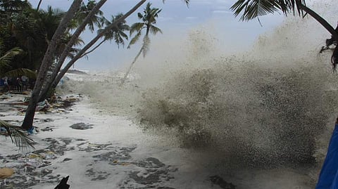 High tide warning