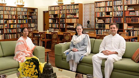 'ഇറ്റലിക്കാരിയും മക്കളും വിട്ടുപോകണം'; മമതയെ കോണ്ഗ്രസ് പ്രസിഡന്റാക്കണമെന്ന് ബിജെപി നേതാവ്