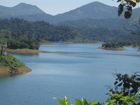 മൂഴിയാര് അണക്കെട്ടിന്റെ ഷട്ടറുകള് തുറന്നേക്കും; പത്തനംതിട്ടയില് രണ്ടുദിവസംകൂടി യെല്ലോ അലര്ട്ട്