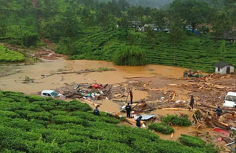 പുത്തുമലയില് ഉരുള്പൊട്ടിയ പ്രദേശത്തെ ദൃശ്യം/ടിപി സൂരജ്