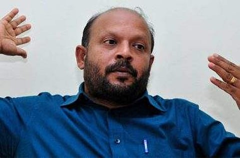 കേരളവും കേന്ദ്രവും തമ്മില് ജന്മി-കുടിയാന് ബന്ധമല്ല: കെഞ്ചി പറഞ്ഞിട്ടും ഫണ്ട് തന്നില്ലെന്ന് മന്ത്രി സുനില്കുമാര്
