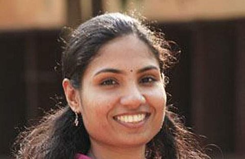 രേഖാ ചന്ദ്രയ്ക്ക് നിയമസഭയുടെ മാധ്യമ പുരസ്കാരം