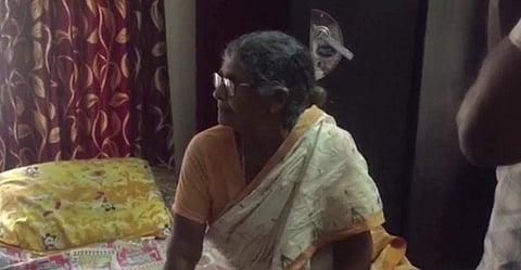 ഒറ്റയ്ക്ക് താമസിക്കുന്ന വൃദ്ധയെ കെട്ടിയിട്ട് മര്ദിച്ചു; സ്വര്ണവും പണവും കവര്ന്നു