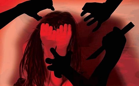 മാനസികാസ്വാസ്ഥ്യമുള്ള പതിനാലുകാരിയെ ബലാത്സംഗം ചെയ്ത് ഗര്ഭിണിയാക്കി: ഡിഎംകെ നേതാവുള്പ്പെടെ നാലുപേര് അറസ്റ്റില്