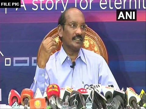 വിക്രം ലാന്ഡര് കണ്ടെത്തി ; ഓര്ബിറ്റര് ചിത്രങ്ങള് പകര്ത്തിയെന്ന് ഐഎസ്ആര്ഒ