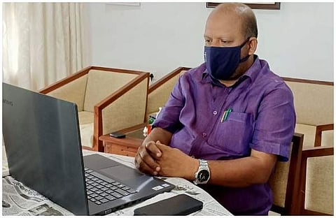 മന്ത്രി സുനില് കുമാര് കോവിഡ് മുക്തനായി; ഏഴ് ദിവസം കൂടി നിരീക്ഷണം