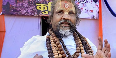 'കമ്പ്യൂട്ടര് ബാബ'യുടെ ആശ്രമം അധികൃതര് പൊളിച്ചുനീക്കി; പ്രതികാര നടപടിയെന്ന് കോണ്ഗ്രസ്
