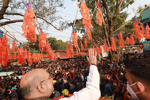 ഭോലാപ്പൂര് റോഡ് ഷോയ്ക്കിടെ അമിത് ഷാ ചിത്രം ട്വിറ്റര്