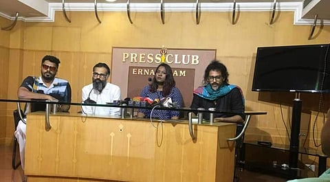 'പരിപാടി നടത്തിയത് സ്വന്തം കീശയില് നിന്ന് കാശെടുത്ത്'; ചെലവ് 22 ലക്ഷം, വരവ് 6ലക്ഷം; ഇതാണ് സത്യം; കുറിപ്പുമായി 'കരുണ' സംഘാടകര്