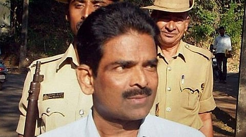 ലൈംഗിക ബന്ധത്തിന് ശേഷം ആരതിയെ തന്ത്രപൂര്വ്വം ബസ് സ്റ്റാന്ഡിലെത്തിച്ചു, സയനൈഡ് നല്കി കൊലപ്പെടുത്തി; 'സീരിയല് കില്ലര്'ക്ക് ജീവപര്യന്തം തടവ്