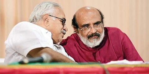 തോമസ് ഐസക് സിപിഐ സംസ്ഥാന സെക്രട്ടറി കാനം രാജേന്ദ്രനൊപ്പം/ ഫയല് ചിത്രം